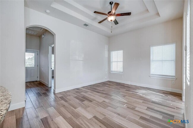 Foto del edificio - 3133 Puter Creek Rd