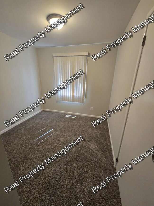 Foto del edificio - Updated 3 Bedroom Ranch