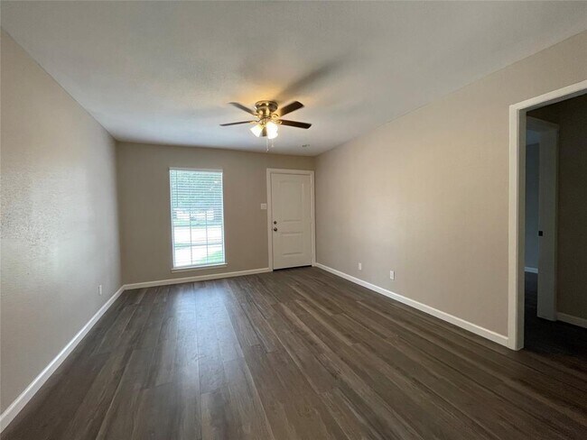 Foto del edificio - 7315 Housman St
