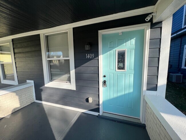 Foto del edificio - 1409 S Alabama St