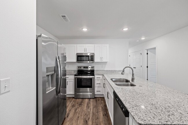 Building Photo - Brand New Duplex In Duenweg, Missouri!