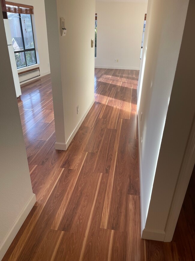 Building Photo - 45 El Camino Real