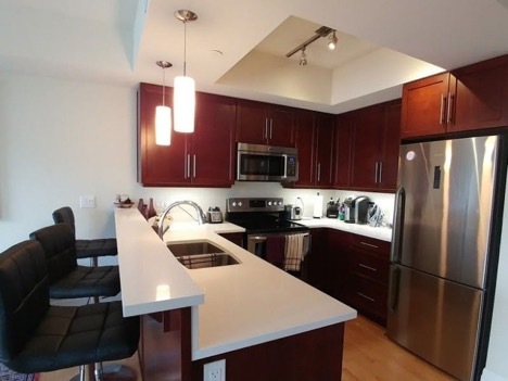 Building Photo - 108 Lisgar St