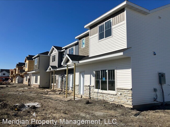 Foto del edificio - 3 br, 2.5 bath Apartment - 4950 36th Avenu...