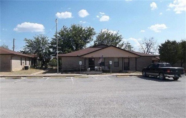 Foto del edificio - 309 Walnut Hill Dr