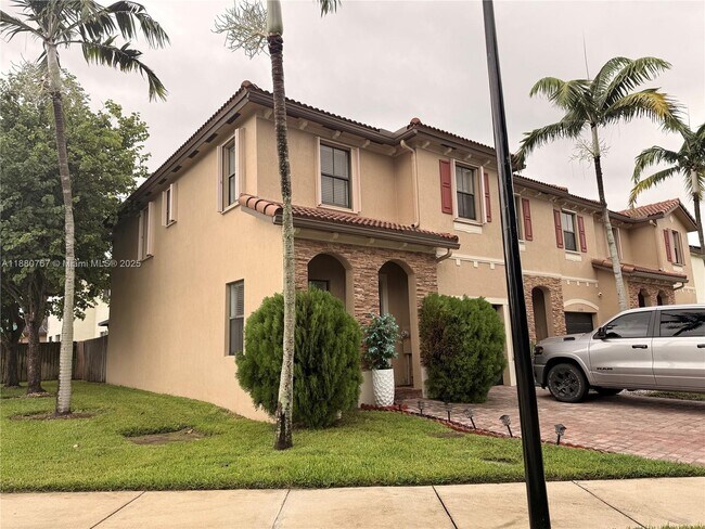 Building Photo - 23988 SW 114th Ct