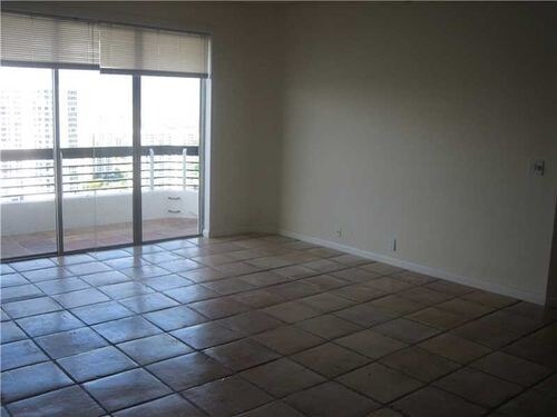 Foto del edificio - 19101 Mystic Pointe Dr