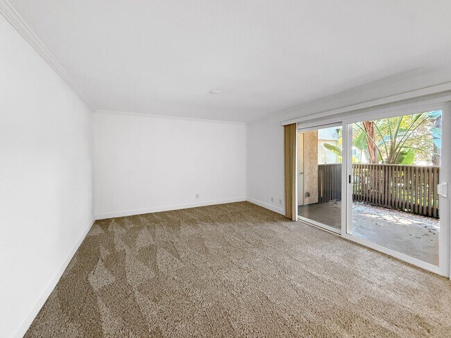 Foto del edificio - Beautiful 1 Bedroom/1 Bathroom Condo Locat...
