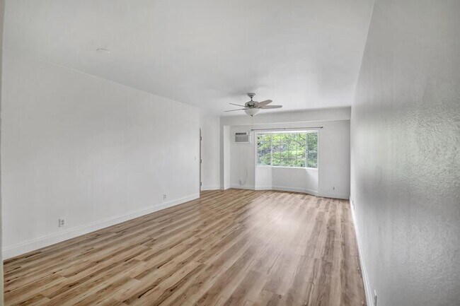 Building Photo - 44-110-110 Ikeanani Dr