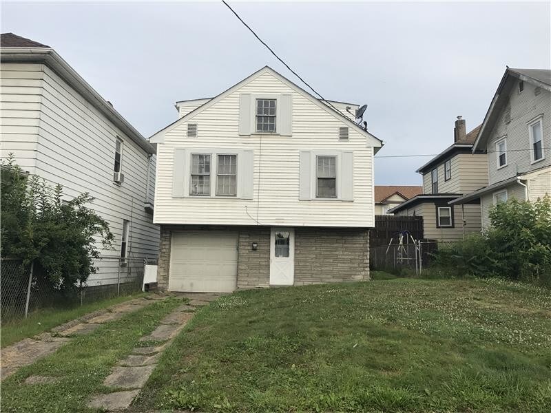 407 Henry Ave, Steubenville, OH 43952 Condo for Rent in Steubenville, OH