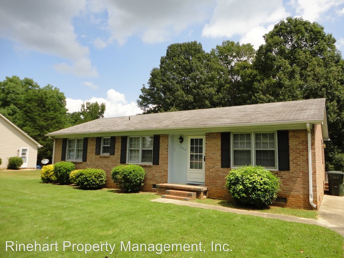 Primary Photo - 3 br, 1.5 bath House - 1648 Amber Lane