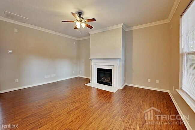 Building Photo - 13119 Meadowmere Rd