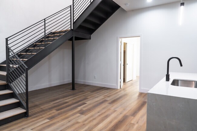 Foto del edificio - Larkin Place