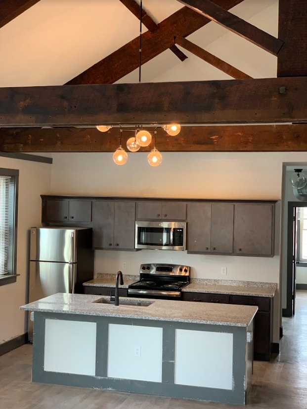 Unit 4 Kitchen - 2616 Short Vine St
