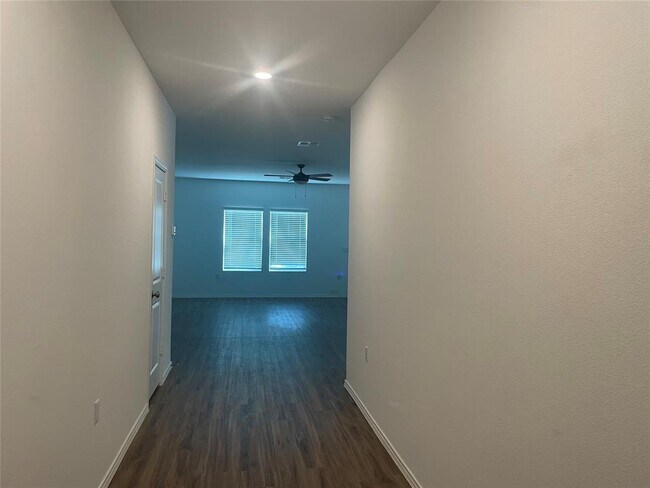 Foto del edificio - 14229 Sandrock Bnd
