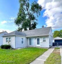 Building Photo - 10400 Troy St