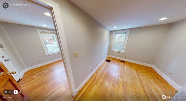 Foto del edificio - 441 Franklin St