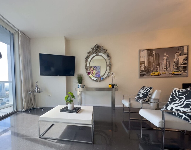 Foto del edificio - 485 Brickell Ave