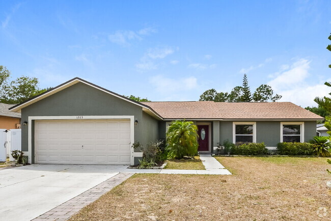 Building Photo - 12123 Woodglen Cir