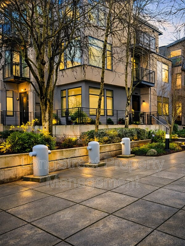 Foto del edificio - 2176 NW 16th Ave