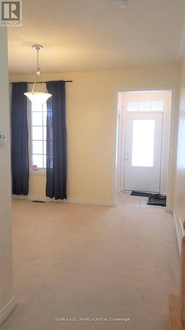 Building Photo - 9 Fawson Cove Way