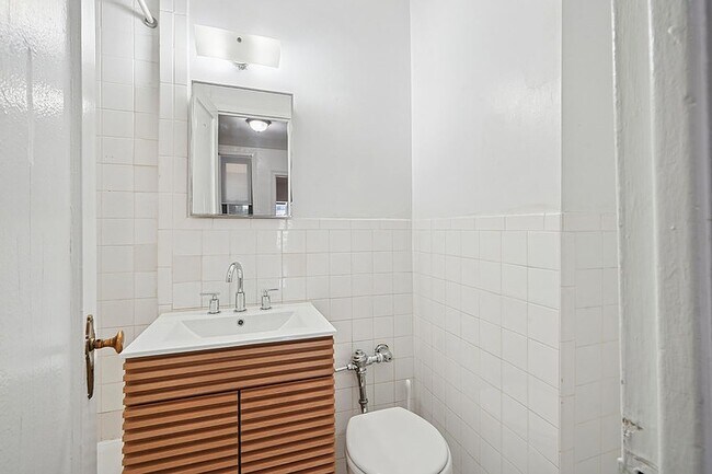 Foto del edificio - 205 E 88th St
