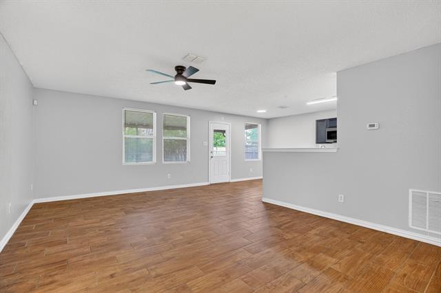 Foto del edificio - 1435 Queen Annes Dr