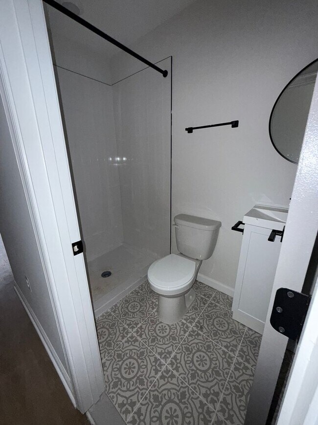 Foto del edificio - Newly Renovated Townhouse