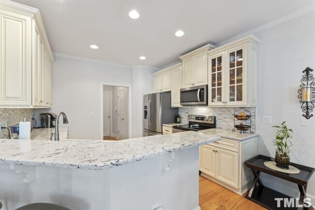 Foto del edificio - 4065 Barton Park Pl