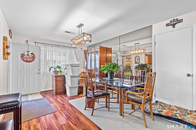 Foto del edificio - 140 Thompson St