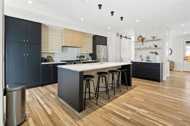 Foto del edificio - 2628 W 37th Avenue
