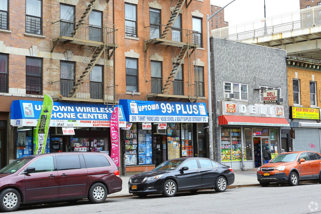 Foto del edificio - 2919 Frederick Douglass Blvd