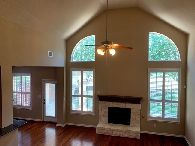 Foto del edificio - Gorgeous Home on a Greenbelt in Avery Ranch!