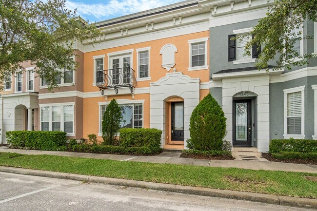 Foto del edificio - Around the Corner to Avalon Park Towncente...