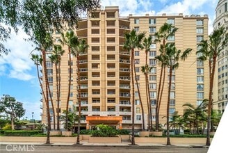 Building Photo - 850 E Ocean Blvd