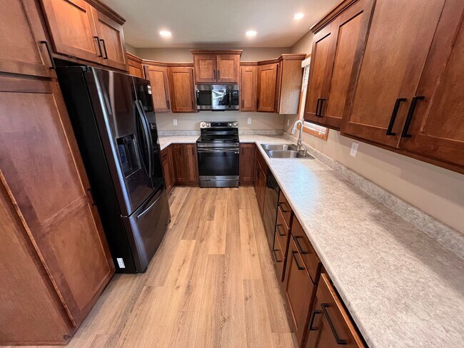 Foto del edificio - 5213 E Prospect St