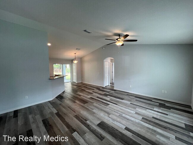 Building Photo - 3 br, 2 bath House - 8695 SE 158th St