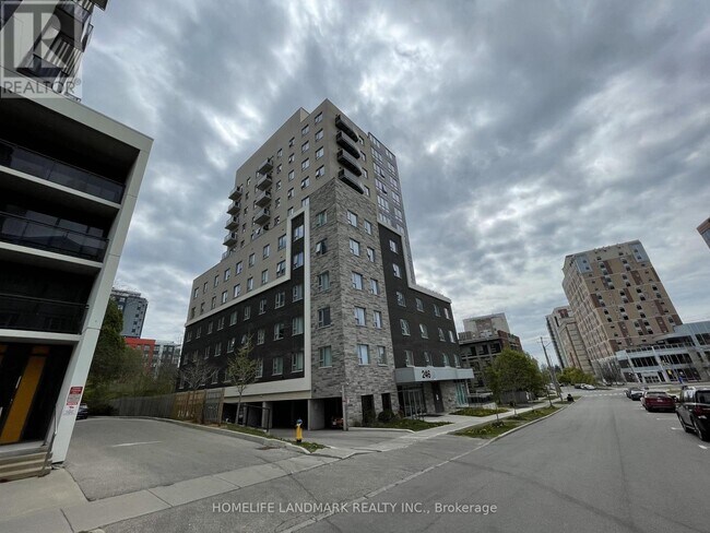 Building Photo - 246-246 Lester St