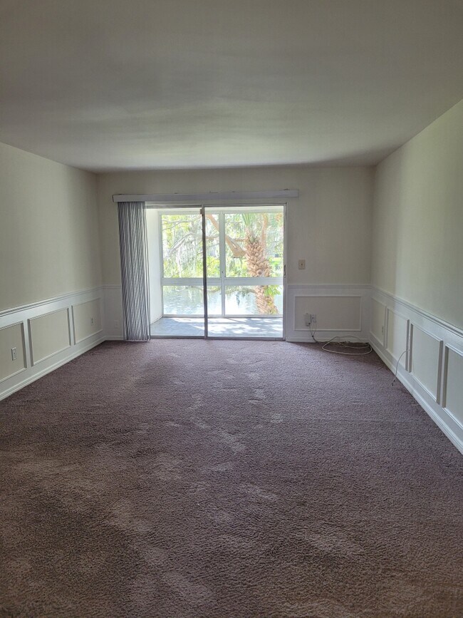 10388 Carrollwood Ln Unit 285, Tampa, FL 33618 Condo for Rent in