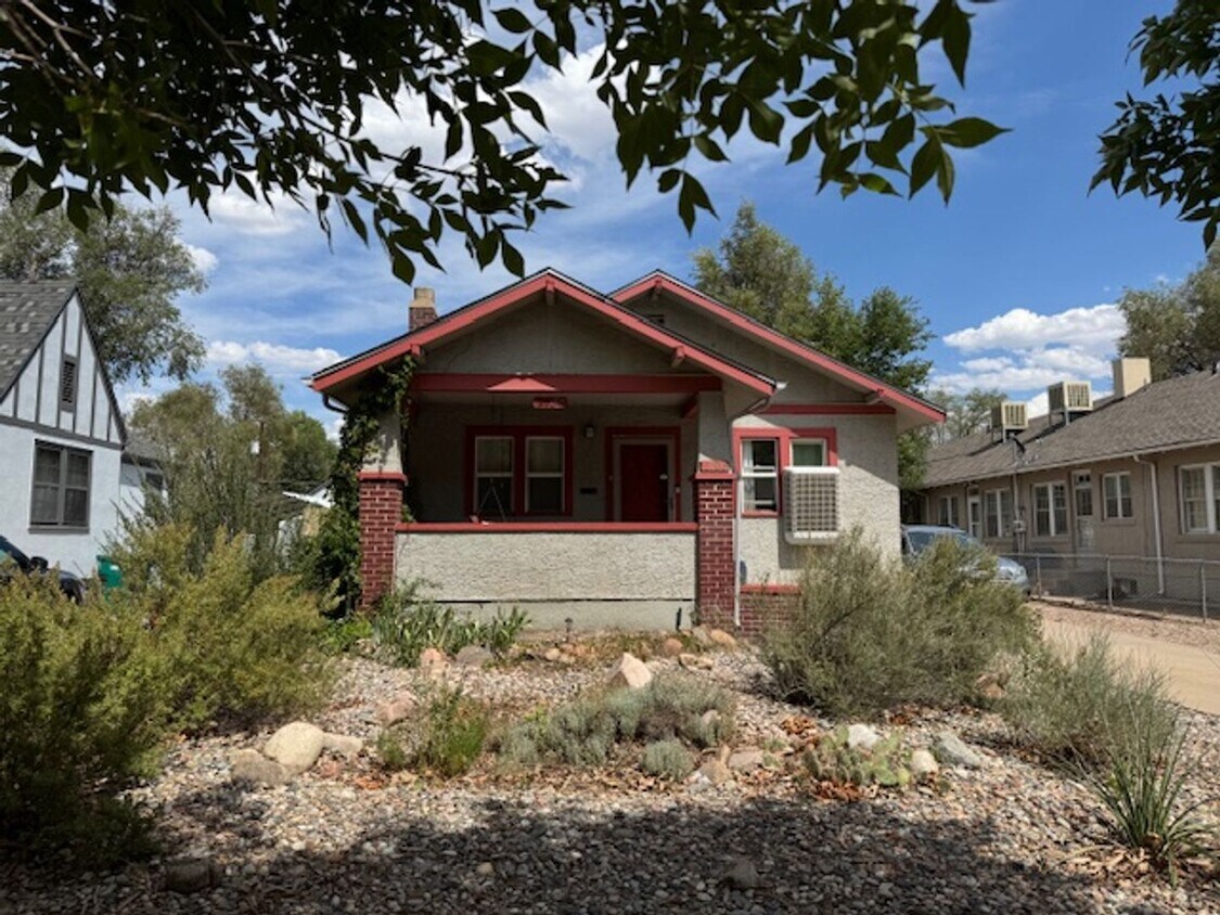 Foto principal - ALL PROSPECTIVE TENANTS MUST SUBMIT A $58 ...