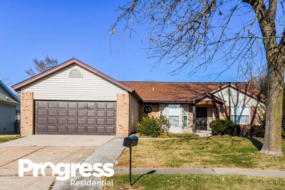603 Foxtail Dr, Florissant, MO 63034 House for Rent in Florissant, MO