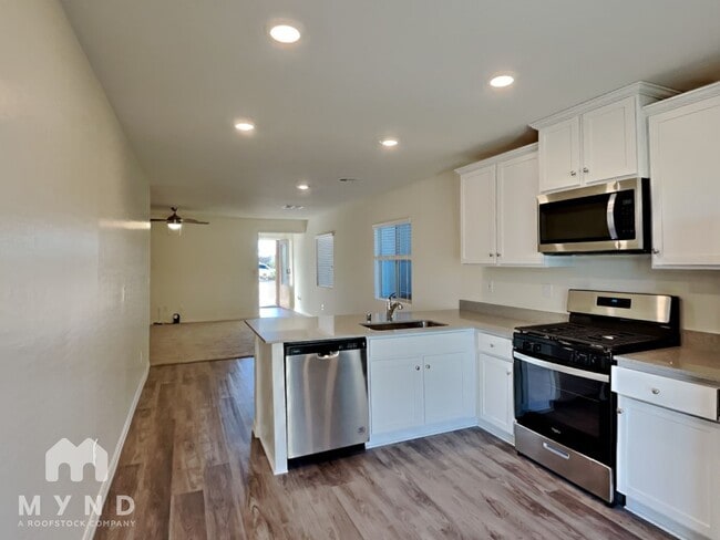 Foto del edificio - 4249 Gold Desert St