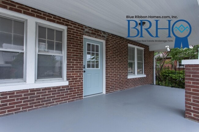 Building Photo - 4118 Holston Dr
