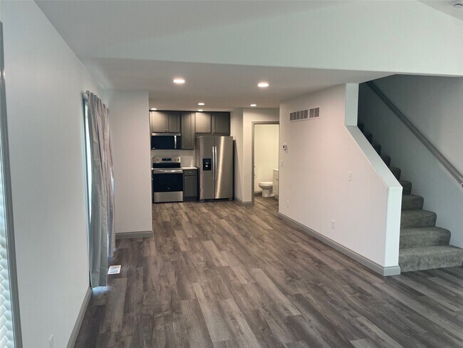 Foto del edificio - 28553 Shallow Water Rd