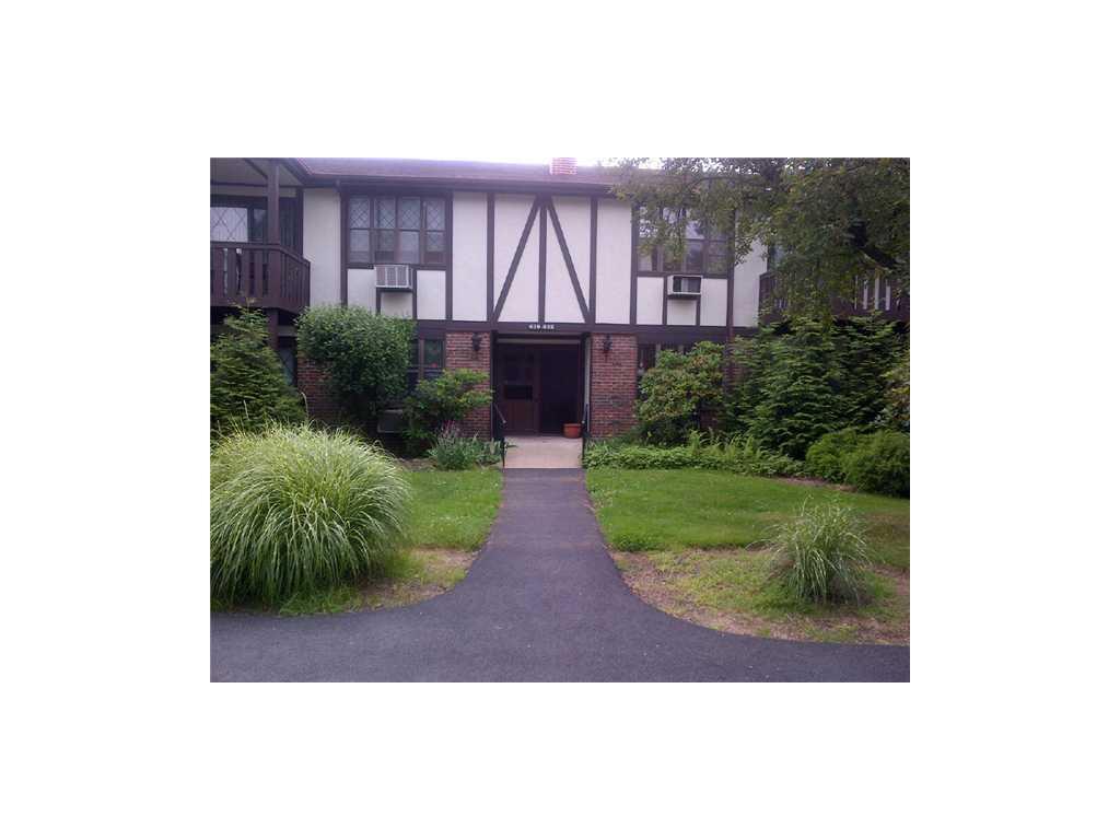 Foto del edificio - 640 Sierra Vista Ln