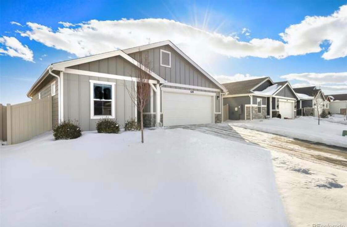 628 Overland Trl, Ault, CO 80610 House Rental in Ault, CO