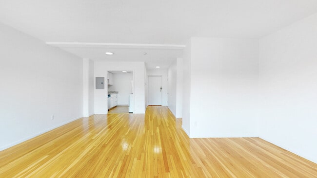 Building Photo - 525 Highland Ave