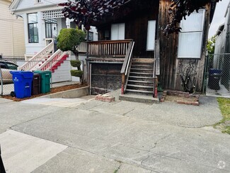Building Photo - 1631 9th Ave