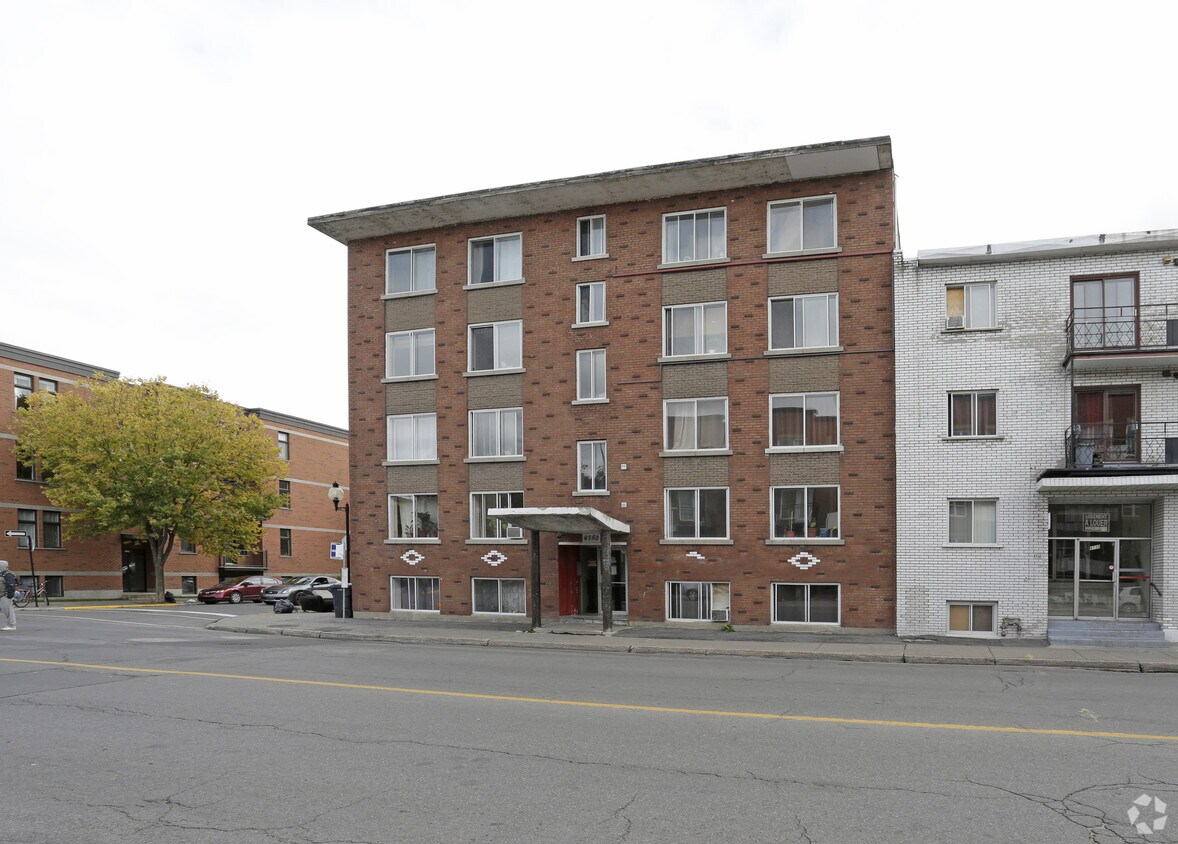 Photo du bâtiment - 4750 Ontario E E