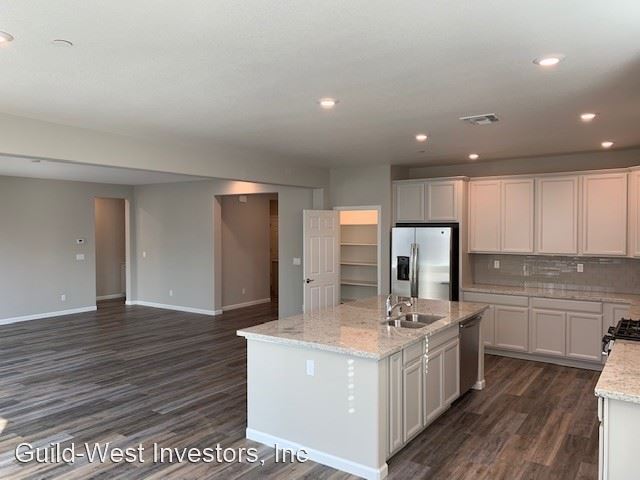Building Photo - 4233 Silver Lupine Ln